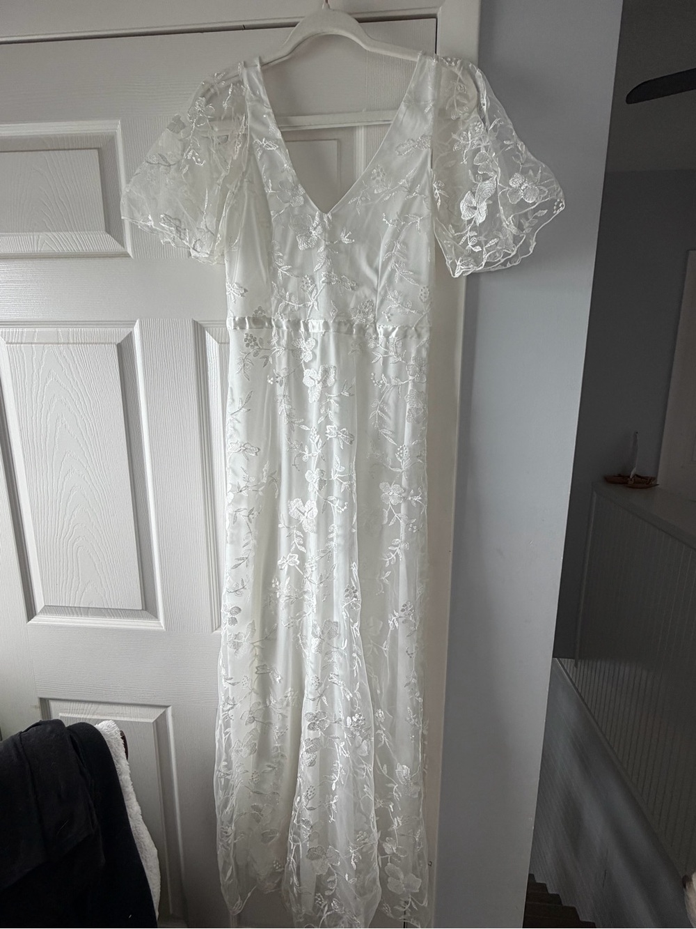 White Floral Lace dress great for a casual or beach wedding!